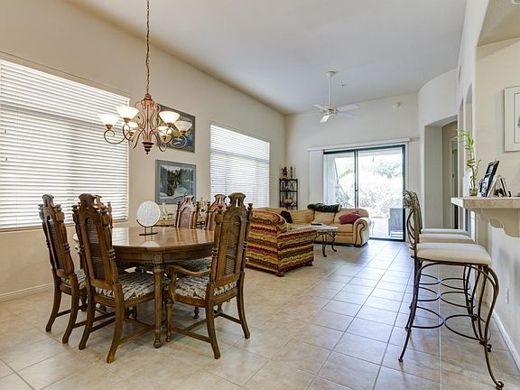 4th image of 19550 N Grayhawk Dr Unit 1102