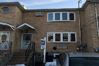 1st image of 17430 140th Ave