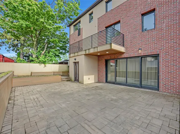6-27 129th Street, College Point, NY 11356