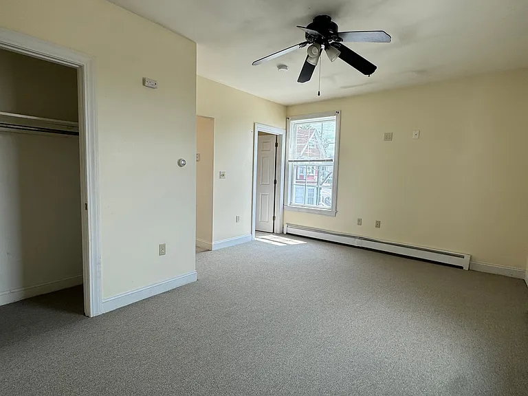 356 E Merrimack St #5 — Photo 4