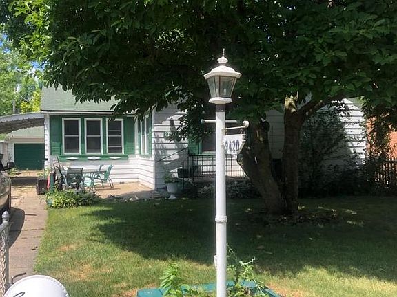 2nd image of 9420 S Clifton Park Ave