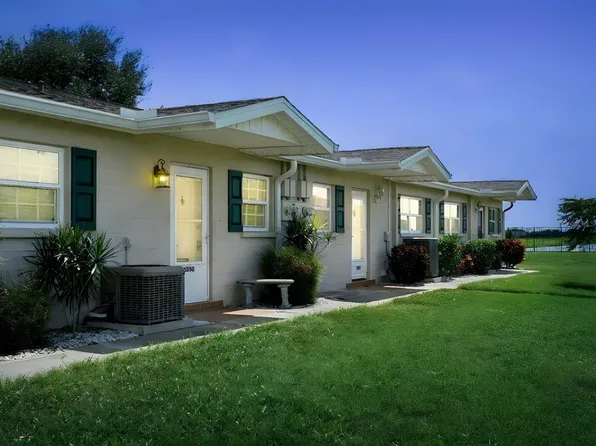 2508 Golf Course Dr #606, Sarasota, FL 34234