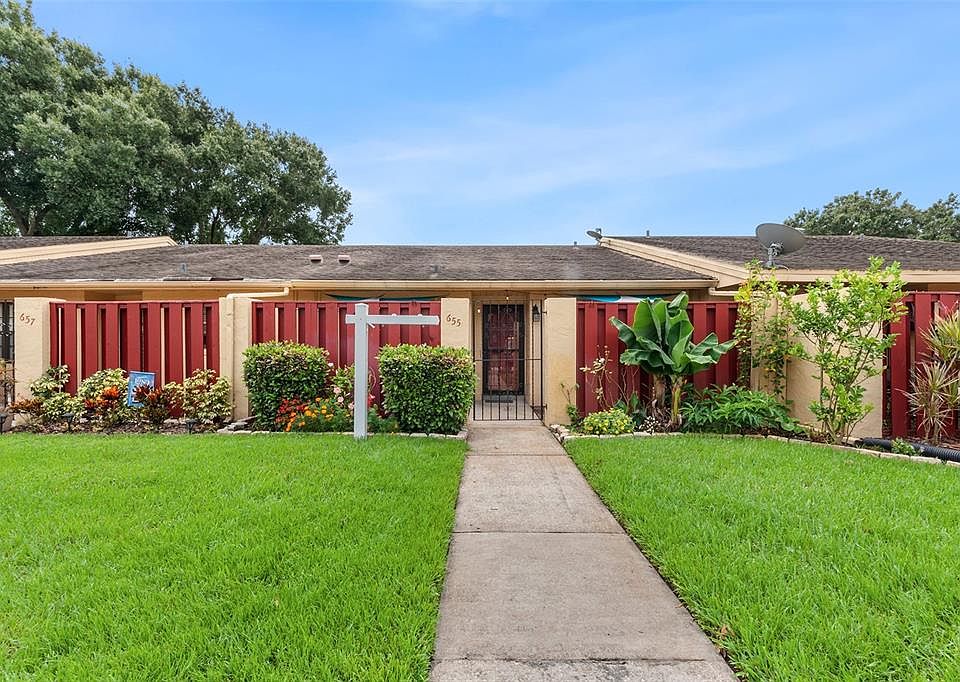 1st image of 655 BROADMOOR CIRCLE