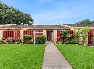 655 Broadmoor Cir, Winter Haven, FL 33884
