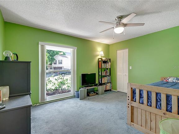 5th image of 2280 E Greenhollow Dr