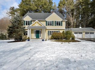 112 Glezen Ln, Wayland, MA 01778