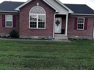 113 Kenton Dr, Bardstown, KY 40004