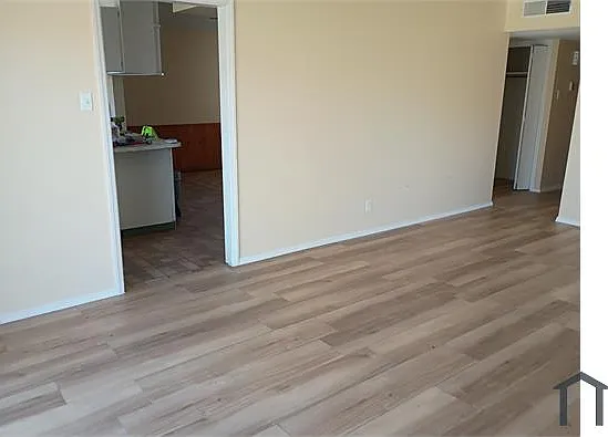10241 Luella Ave — Photo 4