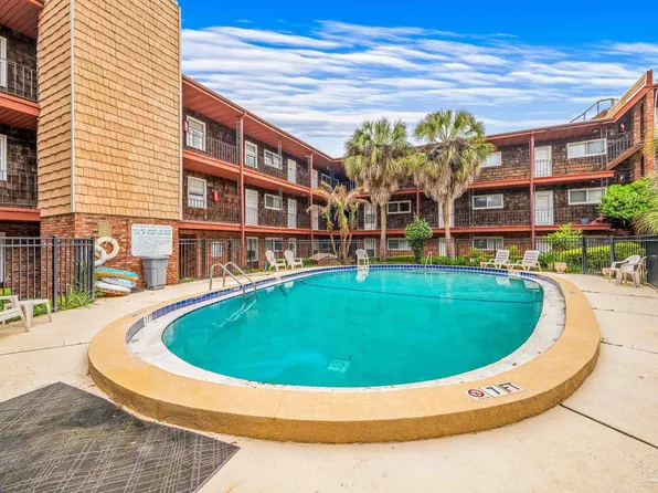 300 Bayou Blvd APT 113, Pensacola, FL 32503