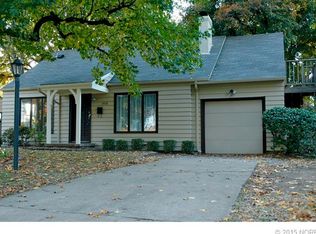 1928 S Louisville Ave, Tulsa, OK 74112