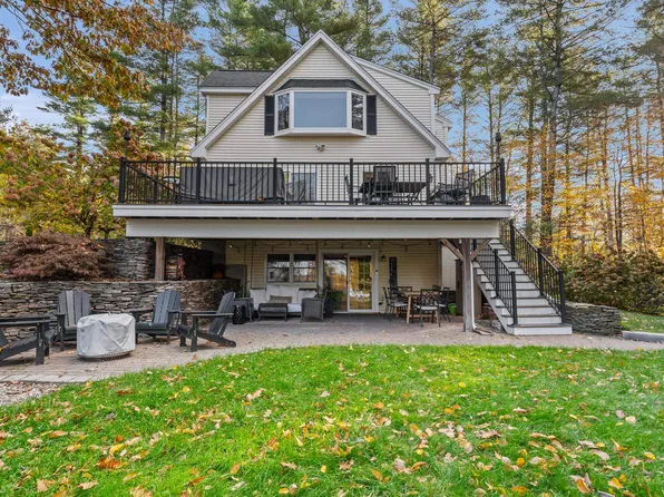 24 Lilac Lane, Pelham, NH 03076