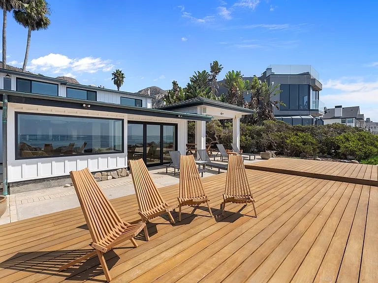 2988 Solimar Beach Dr — Photo 15