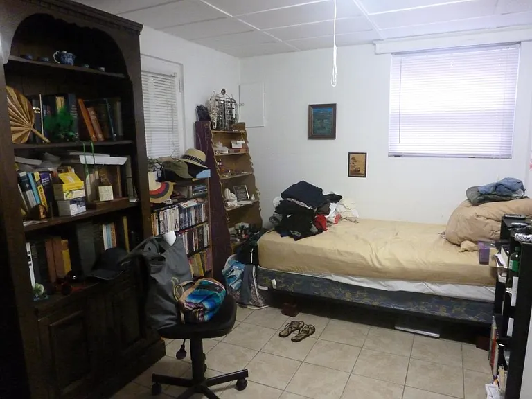 Osborn Dr — Photo 8