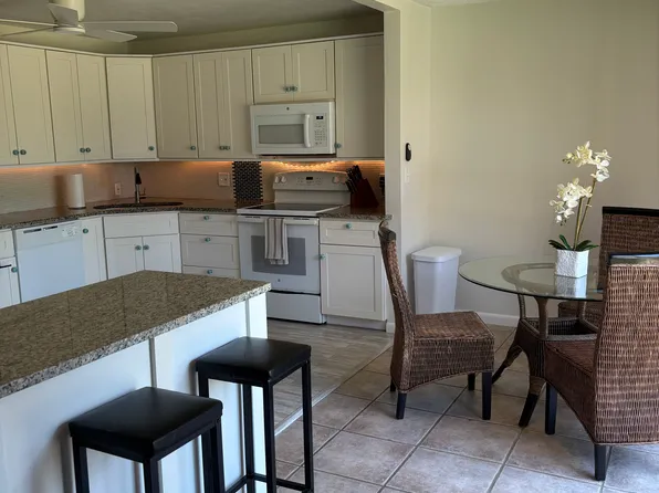 430 Meadowlark Ln Unit B, Naples, FL 34105