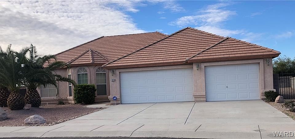 1st image of 2910 Los Pueblos Dr