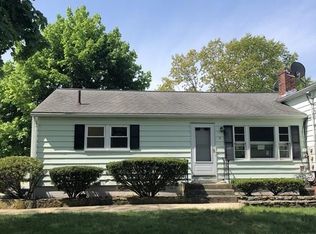 9 Mill St, Maynard, MA 01754