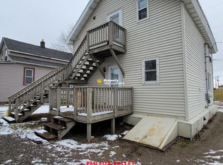 533 W 4th Ave #A, Oshkosh, WI 54902