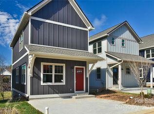 32 Wheeler Rd, Weaverville, NC 28787