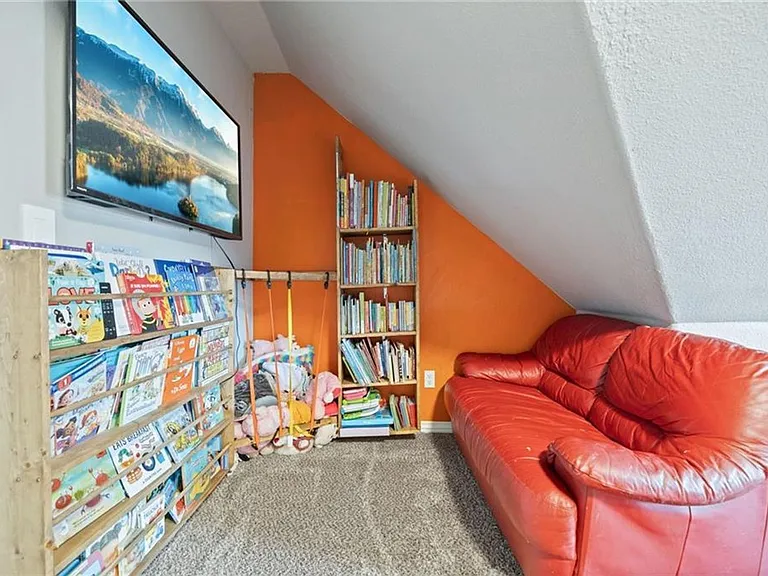 1406 N Latisha Ln — Photo 16