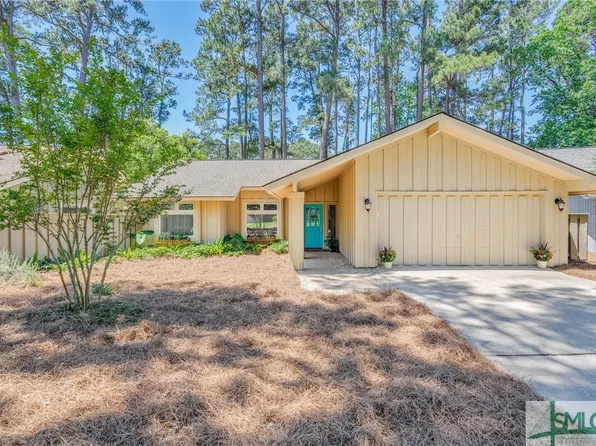 54 Village Green Circle, Savannah, GA 31411