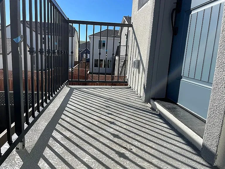 3006 Ellis Town Dr — Photo 3