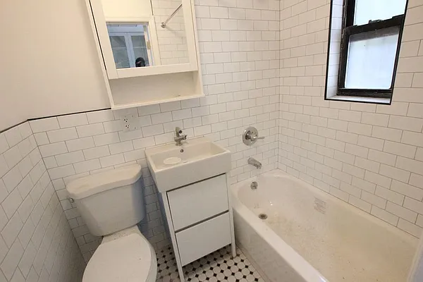 Rented by Bedford 6 Real Estate | media 24