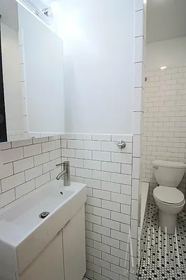 Rented by Alpha Properties NYC I LLC | media 33