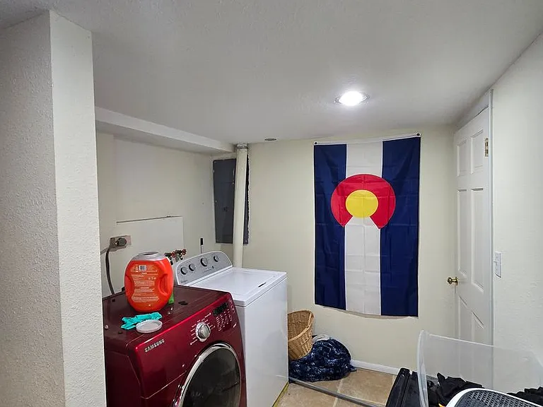 710 S 44th St — Photo 15