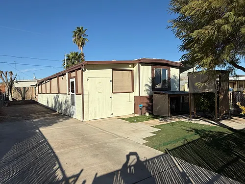 1801 Clearwater Dr Photo 1