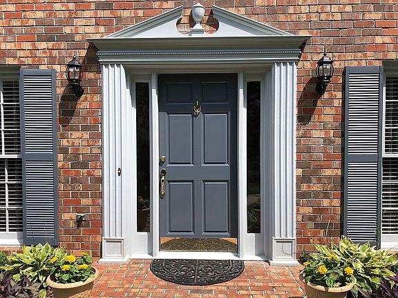3rd image of 3117 Greyfield Trce SE