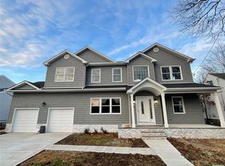 1799 Frederick Ave, Merrick, NY 11566