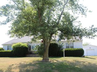 9249 Route 128, Dalton City, IL 61925