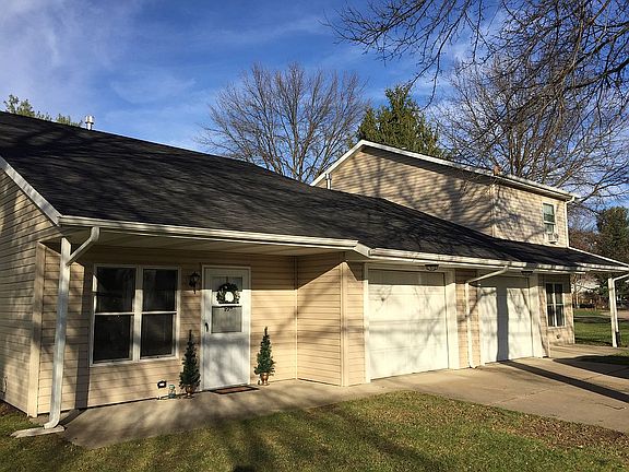 3rd image of 7831 Stuhldreher St NW