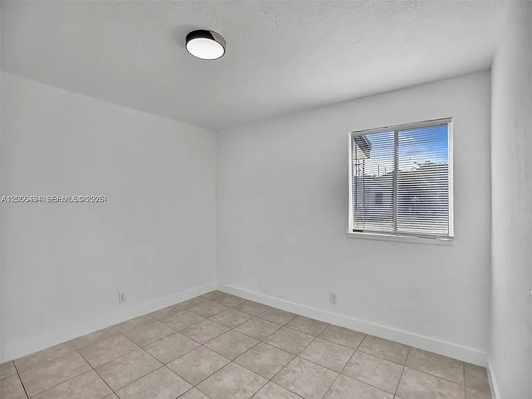 708 N 20th Ct #1-2 — Photo 20