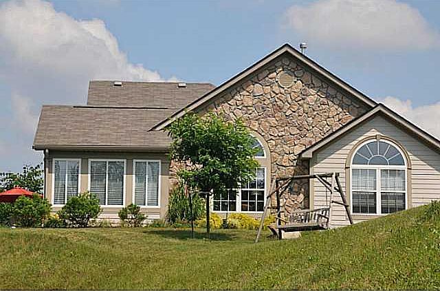 1st image of 133 Colonial Woods Dr