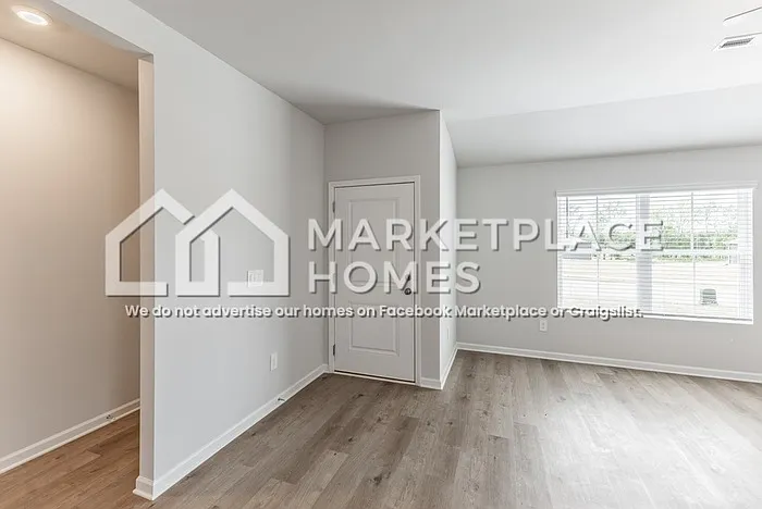 157 Olde Hearth Rd — Photo 4