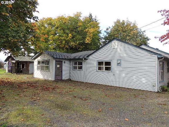 3rd image of 94112 Oaklea Dr