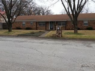 1714 Boston Ave, Bridgeport, TX 76426