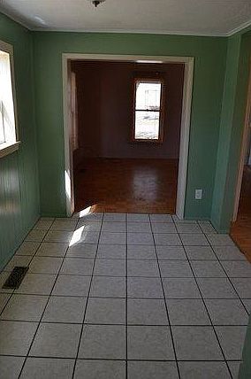 5th image of 416 N State Ave