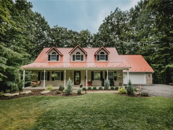 427 Fort De France Rd, Du Bois, PA 15801
