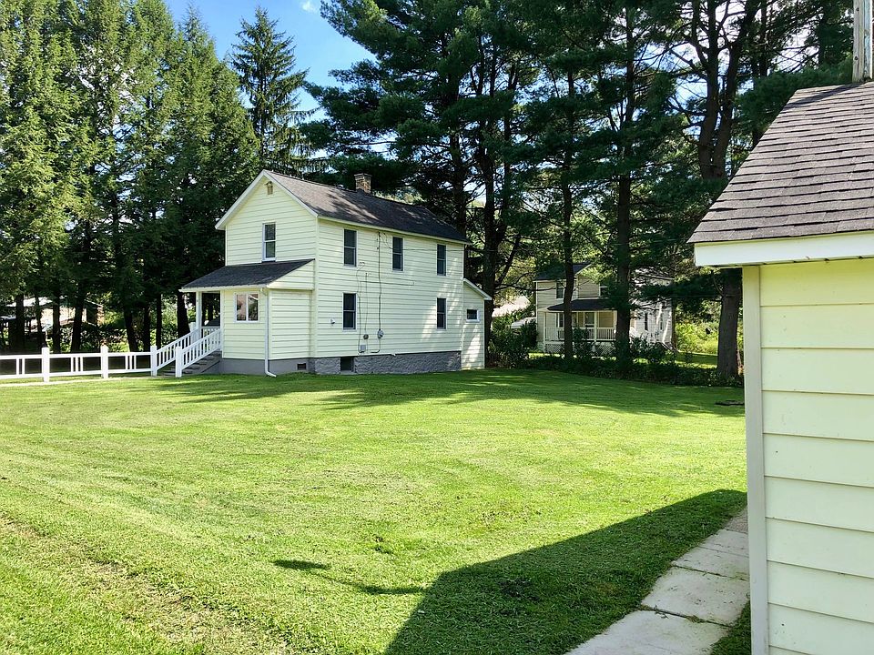 1st image of 38 Teddy St