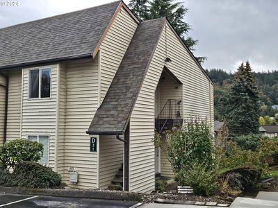 200 SW Florence Ave APT D2, Gresham, OR, 97080