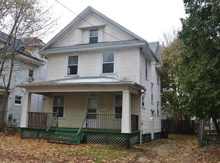 136 Hollinger Ave, Akron, OH 44302