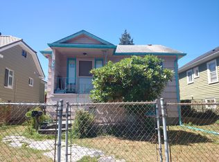 7321 34th Ave SW, Seattle, WA 98126