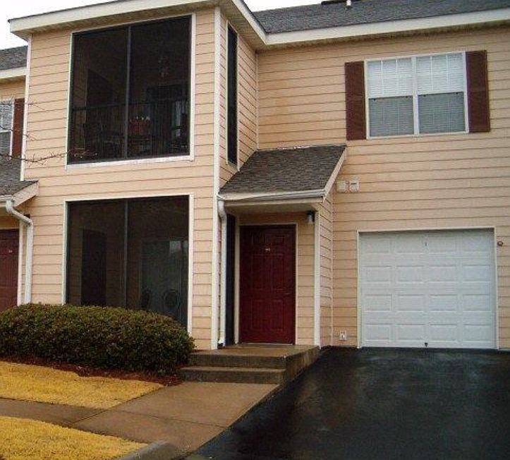 1st image of 447 W Longleaf Dr APT 303