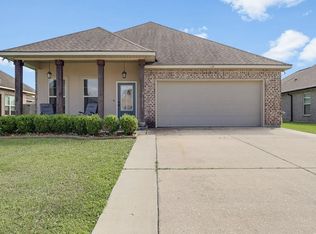 134 Red Maple Dr, Gray, LA 70359