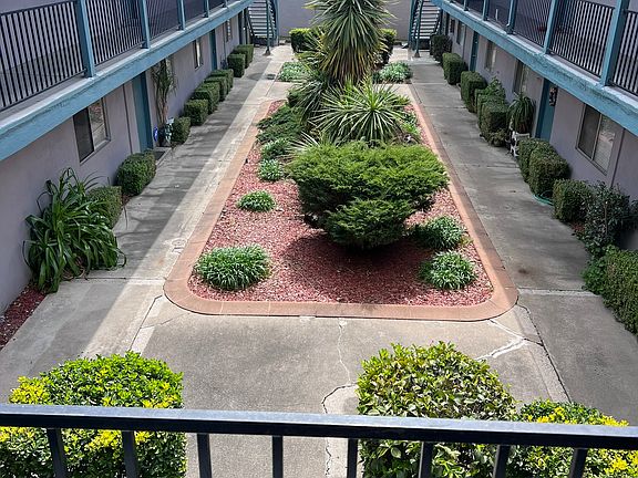 3rd image of 2610 X St APT 12