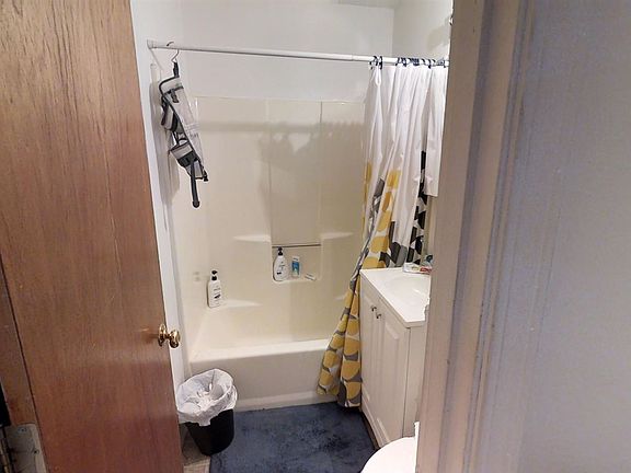 217 Holland St. #3A Somerville Shared Unit Photo 9