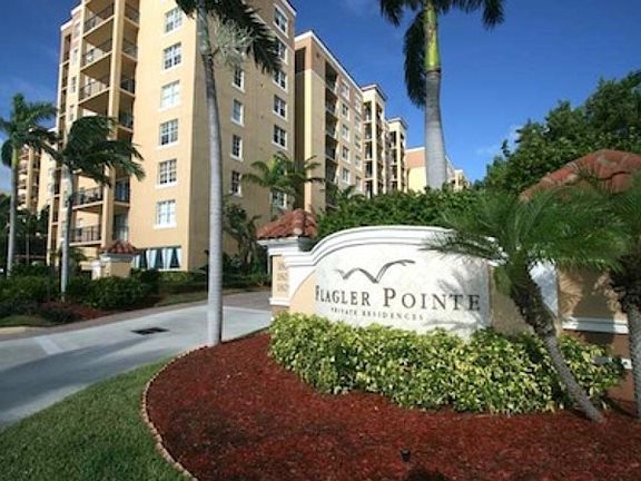 4th image of 1801 N Flagler Dr APT 934
