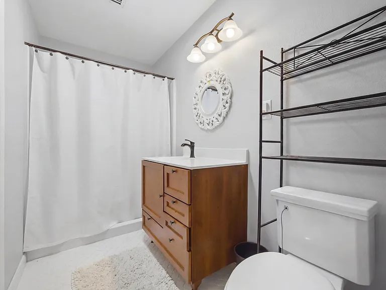 521 W Lutz Lake Fern Rd — Photo 19